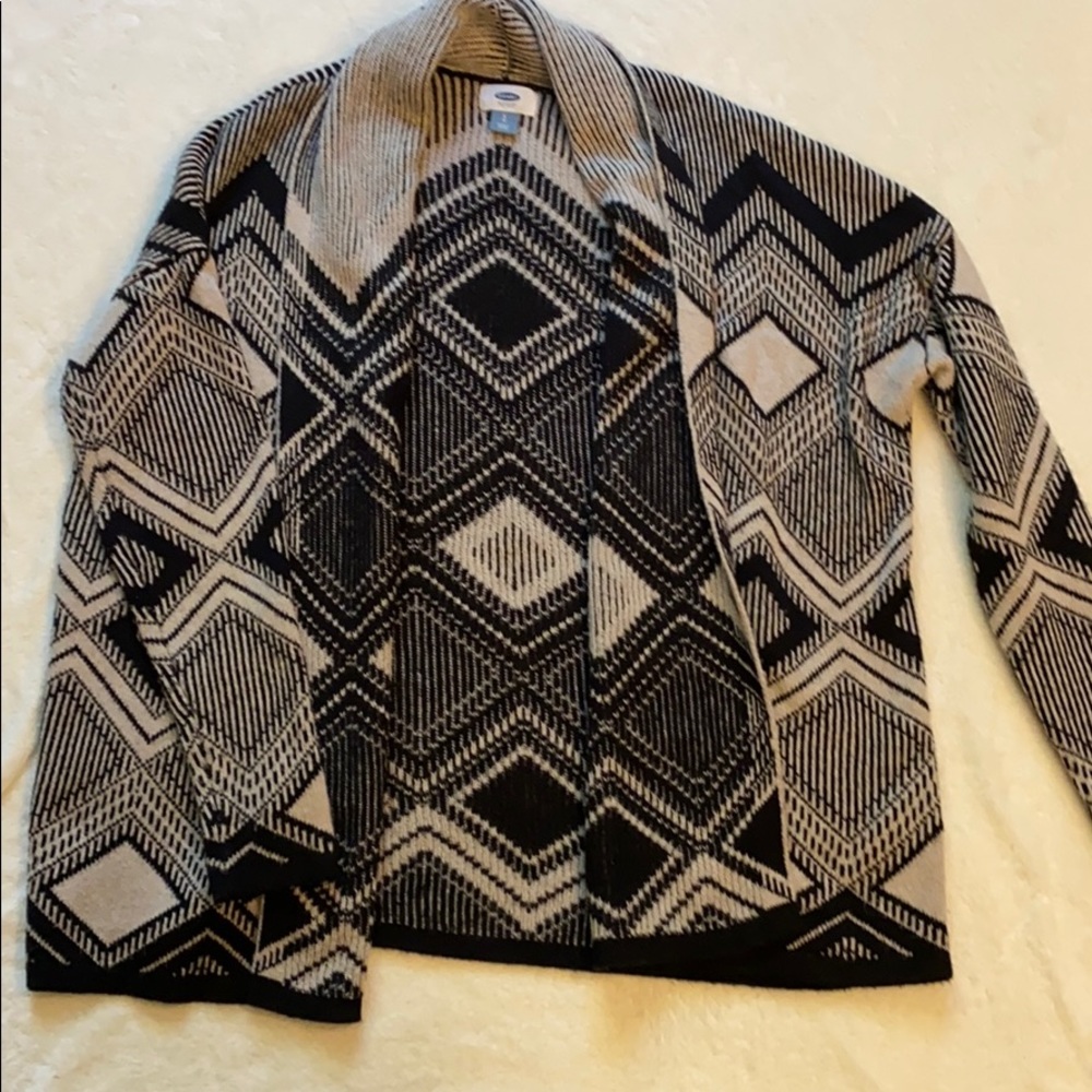 Geometric cardigan